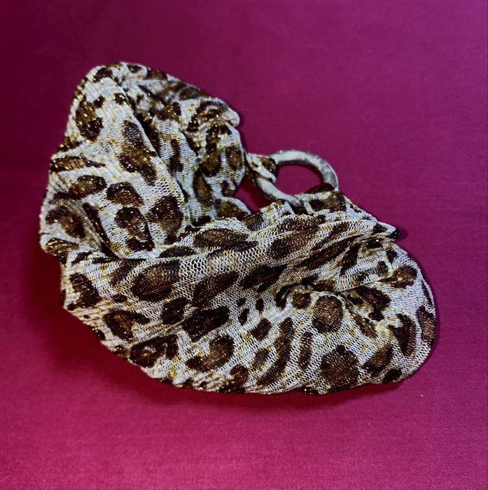 Леопардова повʼязка на голову