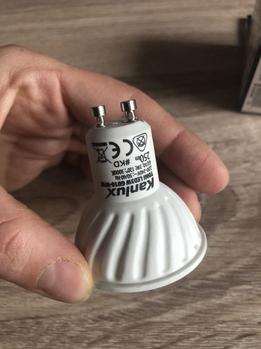 Żarówka, lampa z diodami LED Kanlux