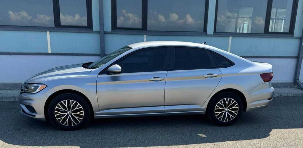 Volkswagen Jetta 2020 1.4 TFSI AT 147 к.с.Base