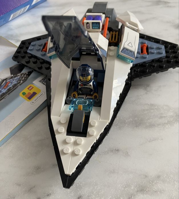 Лего LEGO City Міжзоряний космічний корабель (60430)