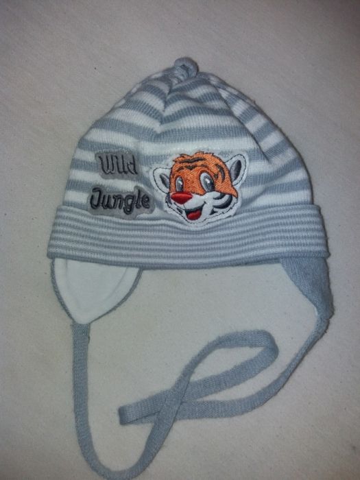 Czapeczka niemowlęca