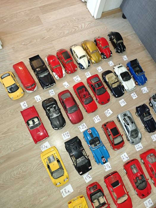 Bburago, Maisto, Revell, Polistil, Road legends 1/18