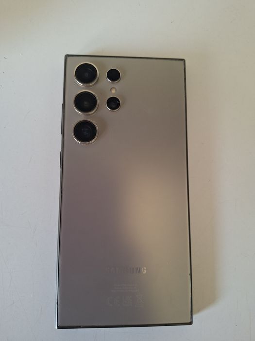 Sprzedam telefon 100 procent sprawny