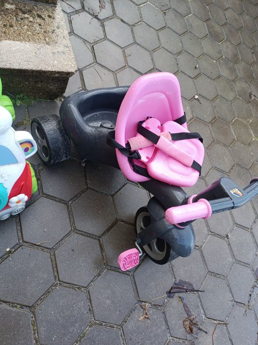 Diversos triciclos / carrinhos