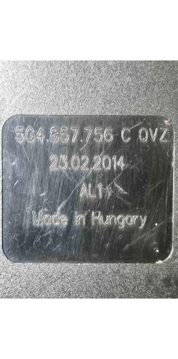 Encaixe de Cinto Frente Direito VW GOLF VII