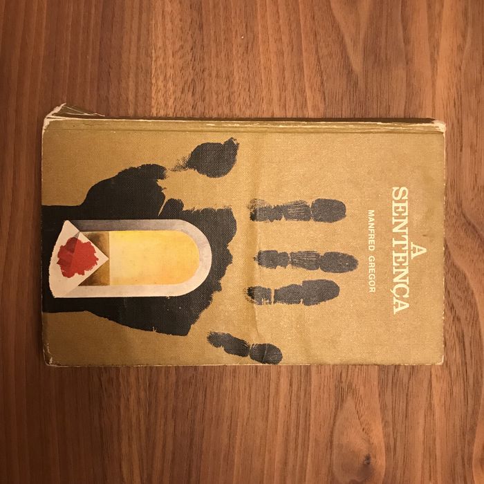 Livros a 2 eur cada