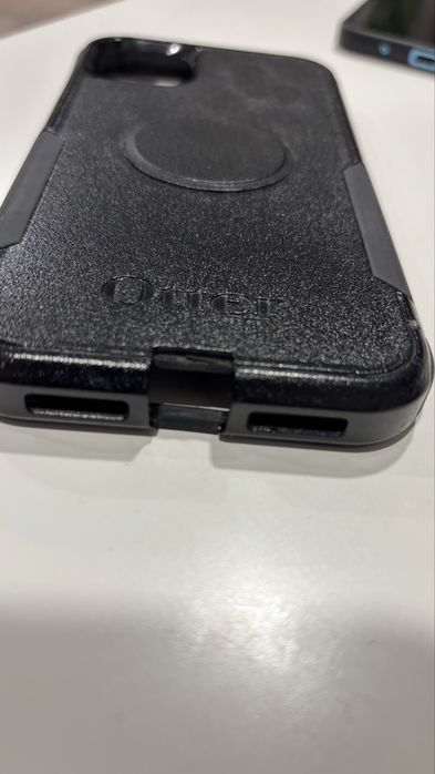Otterbox iphone 11