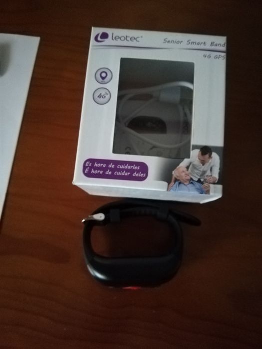 Pulseira inteligente sénior SOS