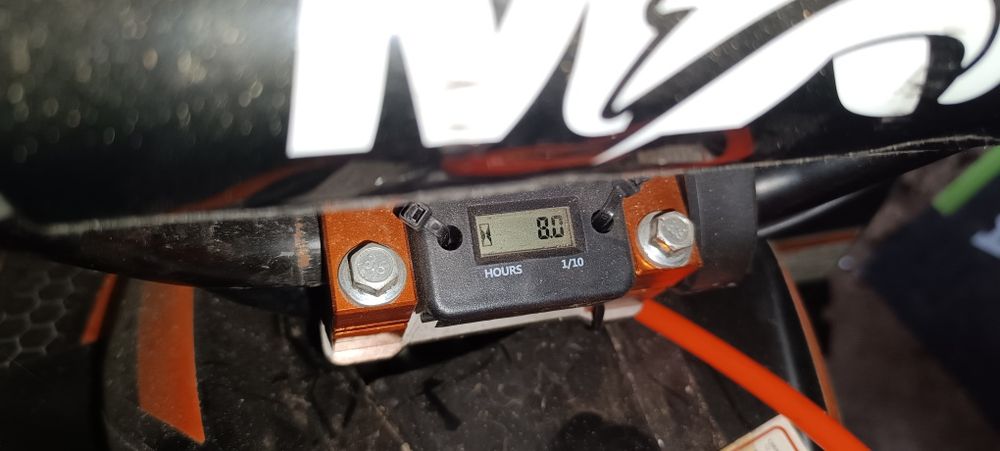 Moto 4 125cc como nova