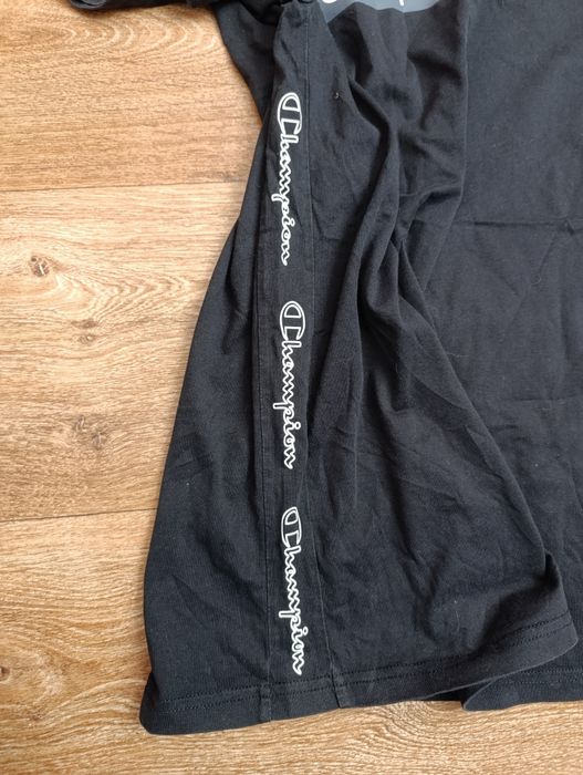 Футболка Champion на лампасах