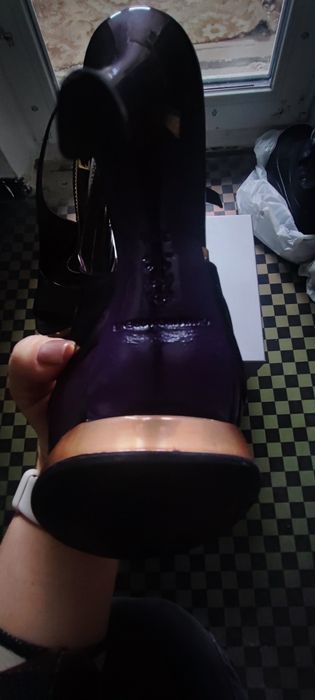 дизайнерские босоножки бренда Gianmarco Lorenzi