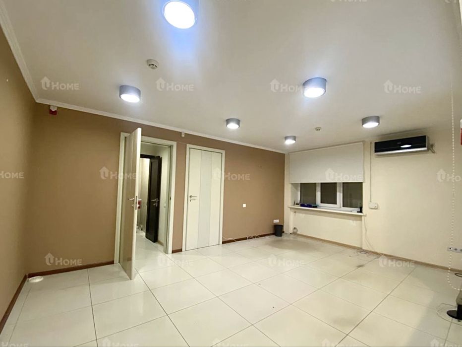 Комерційне приміщення БЕЗ КОМІСІЇ. «Метро Ботанічний Сад»