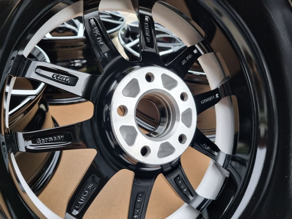 Subaru 17" Nowe Felgi alu 5x114,3 Forester Levorg Outback Czarne/Poler