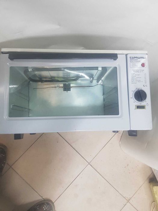 Електрична духовка Карпвти