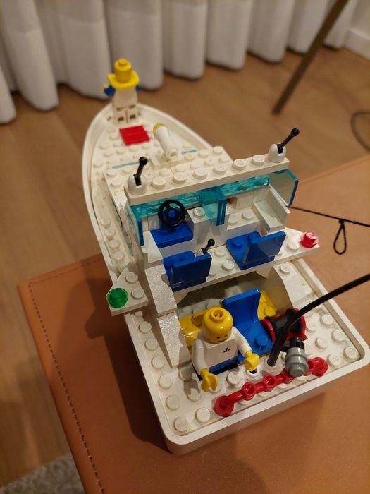 LEGO 4011 Motoryatch Iate