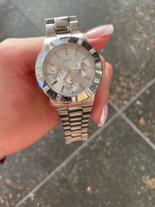 Годинник жіночий Guess