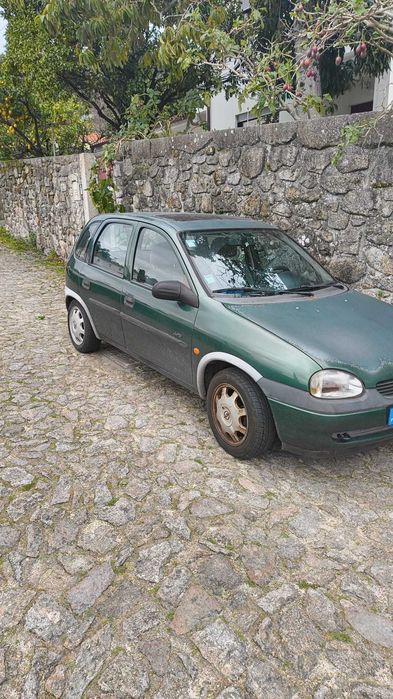 Opel Corsa 1999 — Nacional | 1 único proprietário