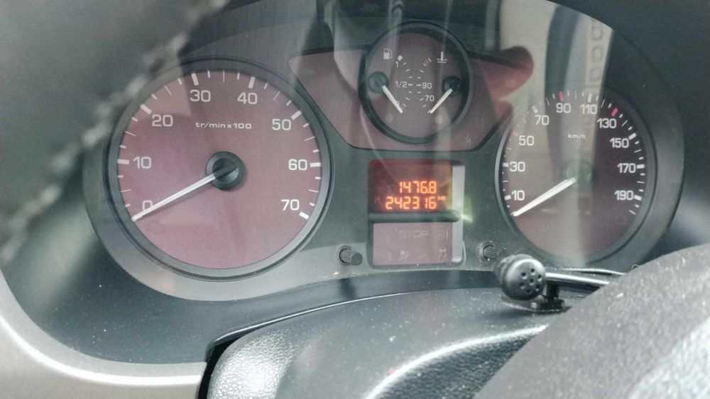 Citroen Berlingo 1.6 benzyna 2010 r
