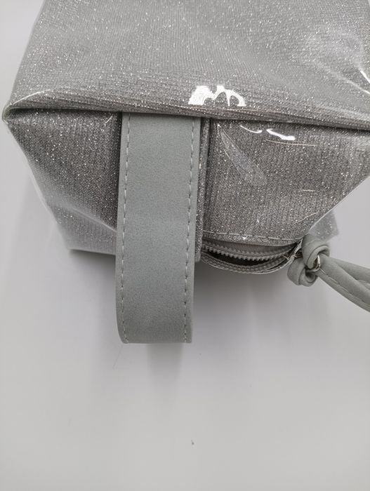 Kosmetyczka podróżna damska