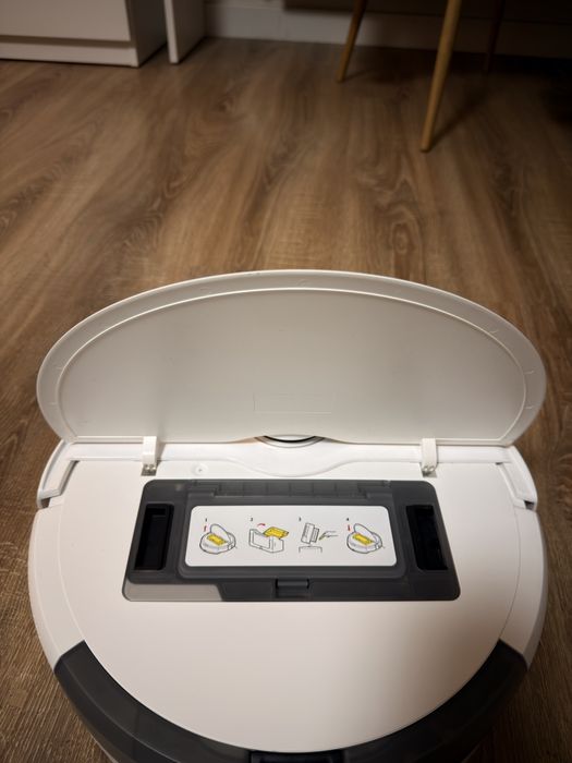 Продам мощный робот пылесос Karcher RCV5