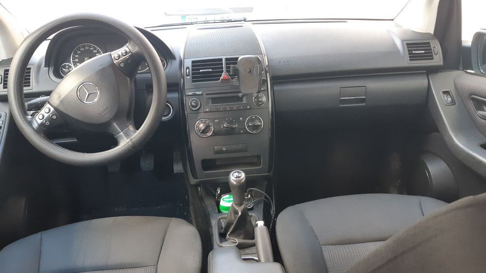 Mercedes A160 - 2010 — photo 3