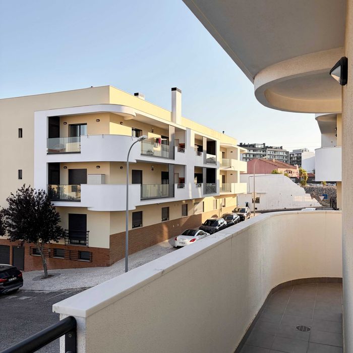 Apartamento T2 em Ramada