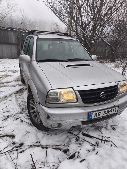 Автомобіль Suzuki Grand Vitara