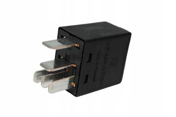 Przekaźnik BMW X5 E70 X6 E71 E72