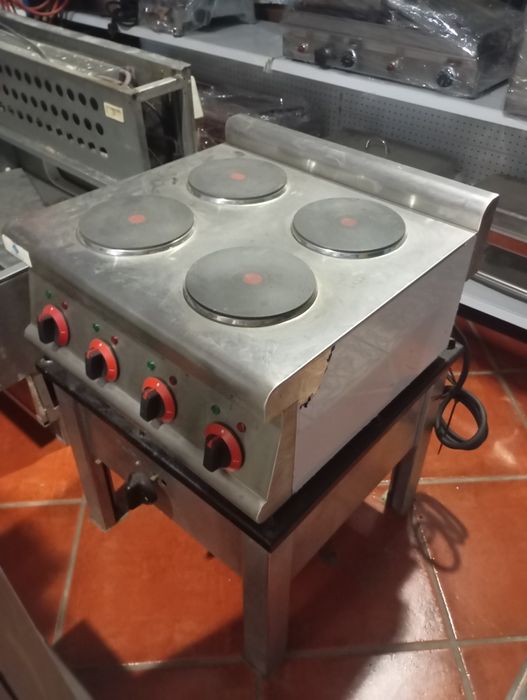 Todo tipo de equipamentos hoteleiros