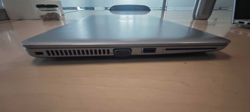 HP Elitebook 820 G3