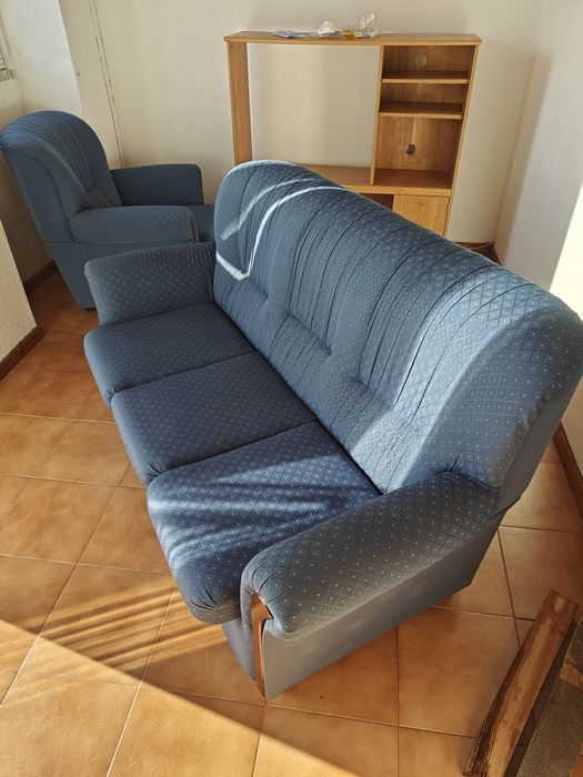 Conjunto Sofa (cama) + 2 cadeirões
