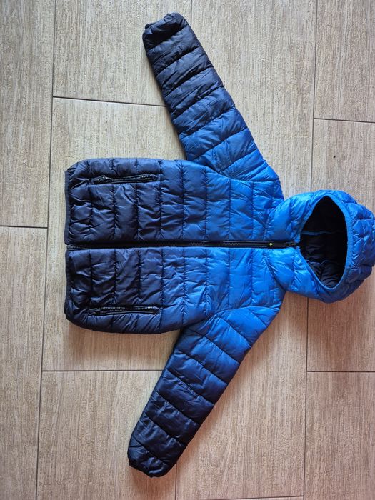 Продам куртку next