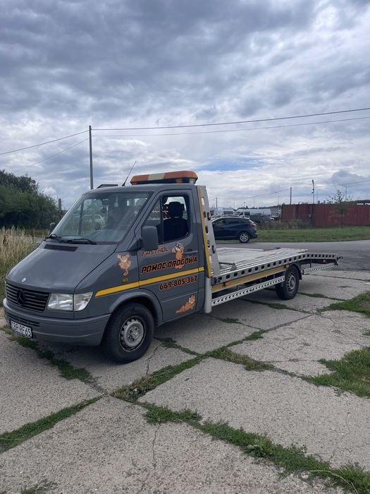 Mercedes-Benz Sprinter 312 2.9 TD 122 KM – AUTOLAWETA