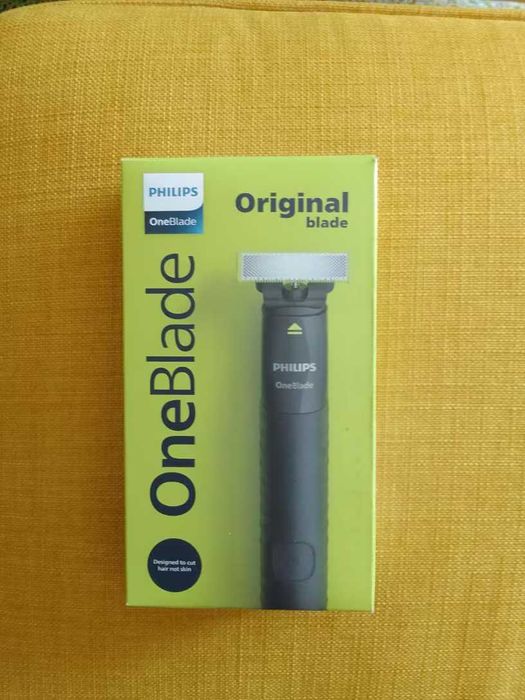 Бритва Philips OneBlade QP1424/10 Тример НОВА, 2 насадки, зарядка USB зарядка