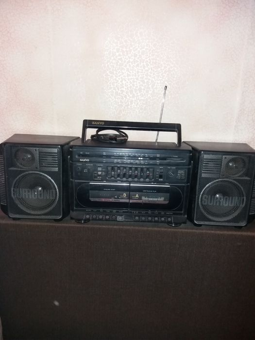 Магнитола  Sanyo