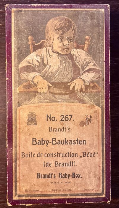 Kolekcjonerska zabawka dla dzieci - Zabawka konstrukcyjna typu Baby-box z oznaczeniem No.267