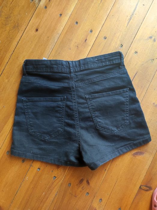 Spodenki z wyższym stanem