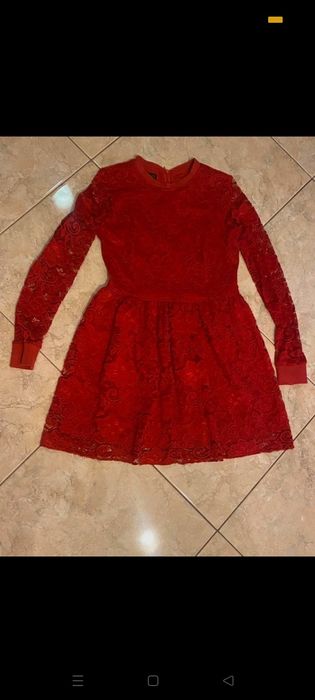 Czerwona sukienka