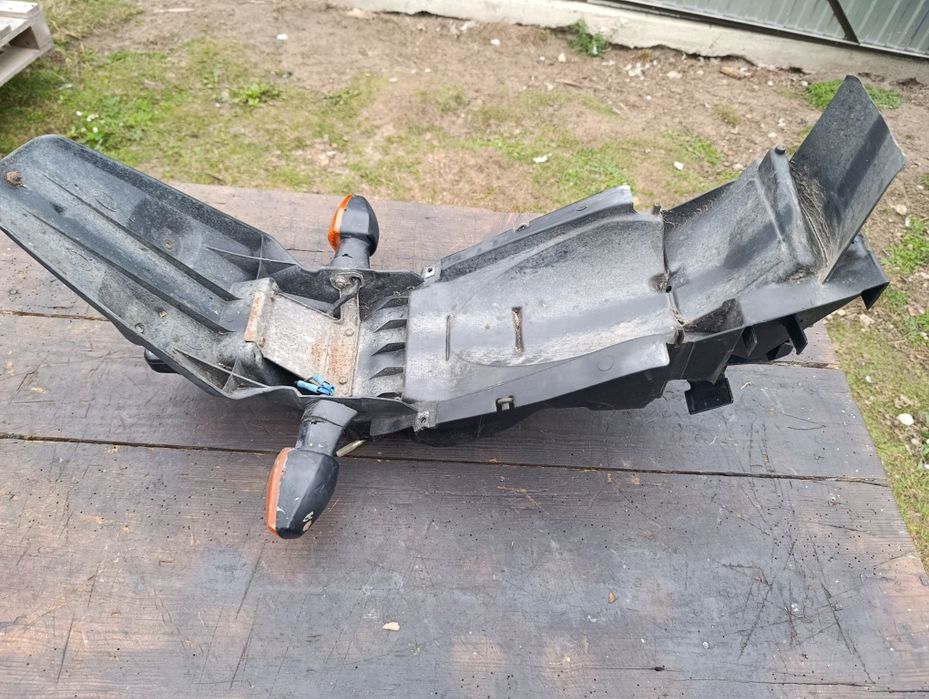 Nadkole tył Honda CBR 125 jc34 plastik mocowanie rejestracji kierunki