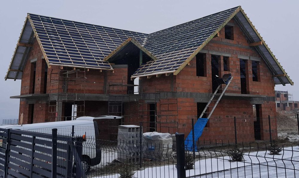 Kompleksowa budowa domów, Dekarstwo, Odśnieżanie dachów