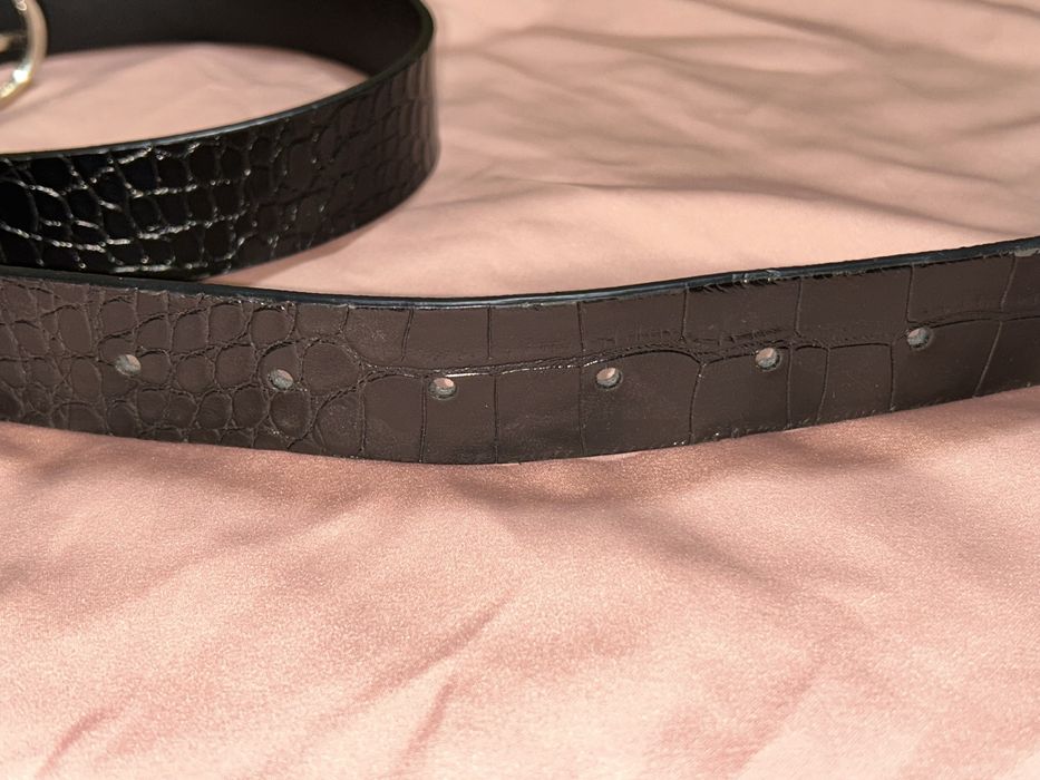 Ремінь  reserved