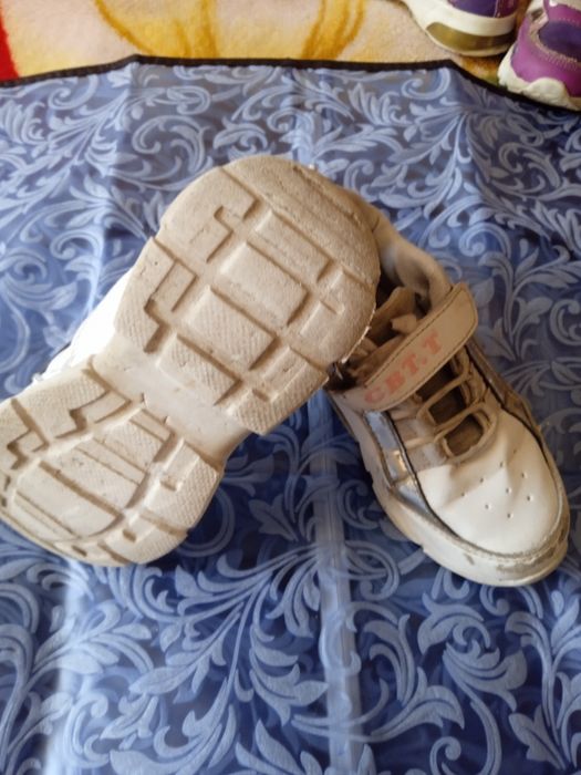 Обувь для девочки