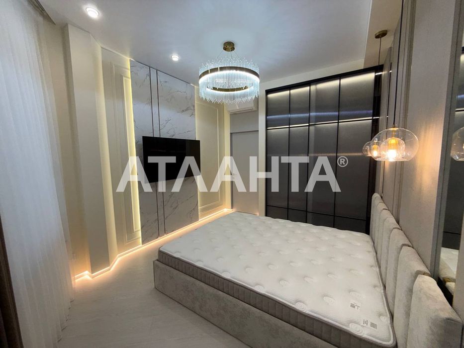 3-комнатная квартира. Приморский. Аркадия