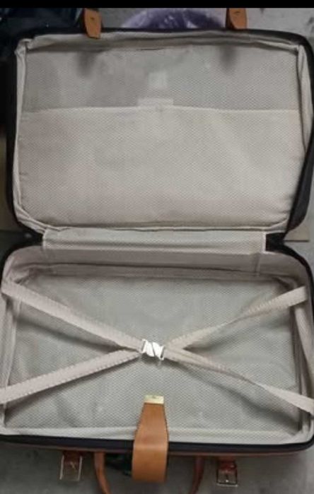 Mala de viagem castanha