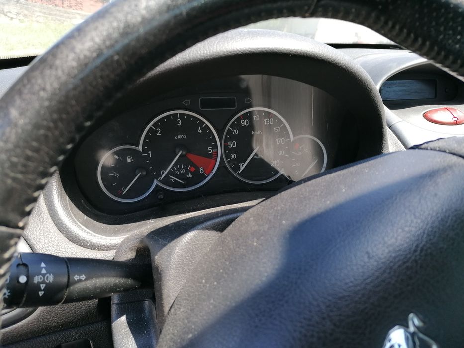 Peugeot 206 cc só peças também reparo capotas