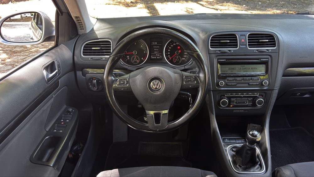 Volkswagen Golf Variant — fotografia 9