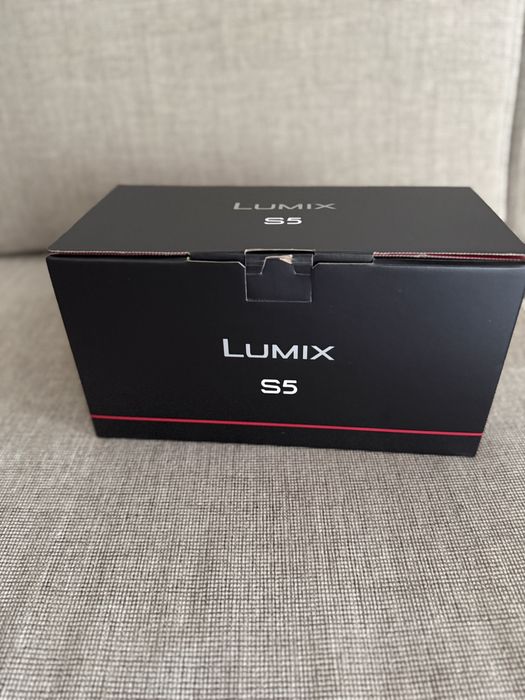 Aparat Lumix S5 samo BODY