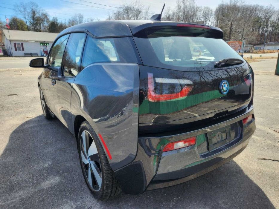 BMW i3      2014