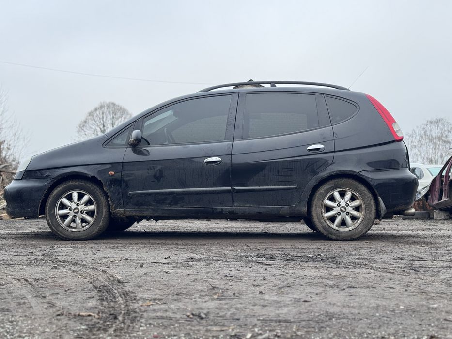 Шевроле Такума.