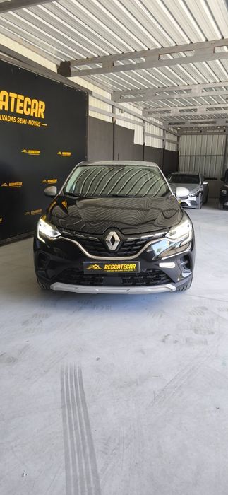 Renault Captur 1.0 TCE salvado